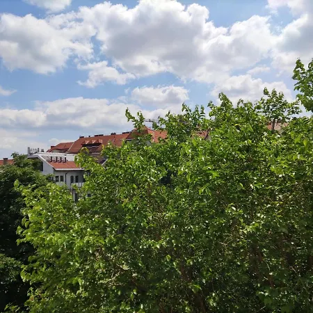 Lägenhet Park View, Close To River, Ac, Bauhaus Vibe, 2 Balconies *