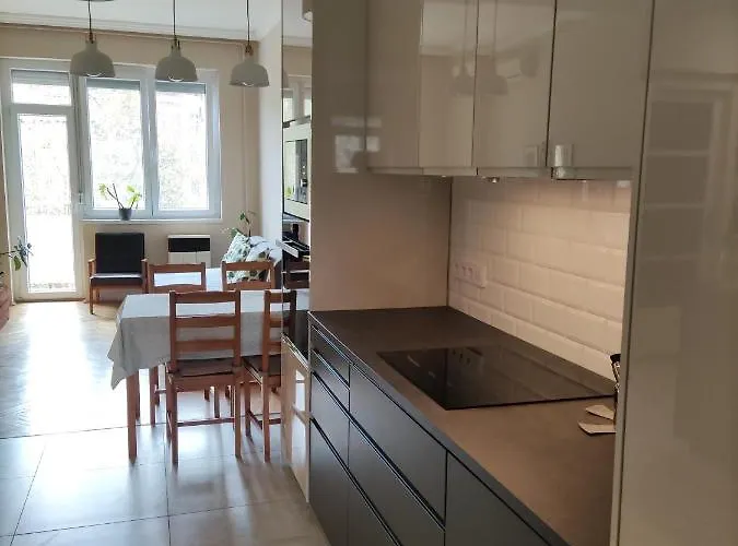 Park View, Close To River, Ac, Bauhaus Vibe, 2 Balconies * Budapest