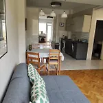 Apartament Park View, Close To River, Ac, Bauhaus Vibe, 2 Balconies *