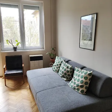 Park View, Close To River, Ac, Bauhaus Vibe, 2 Balconies Apartment Budapest