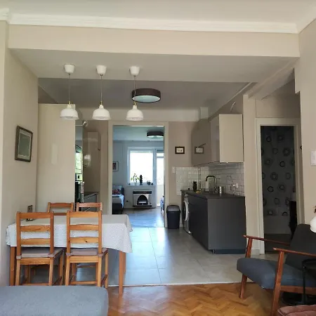 Park View, Close To River, Ac, Bauhaus Vibe, 2 Balconies Apartment Budapest