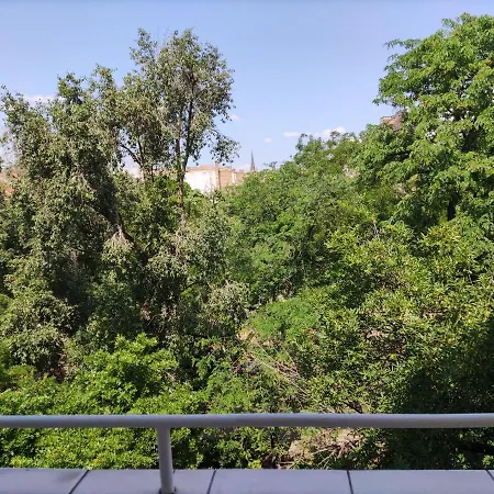 Lejlighed Park View, Close To River, Ac, Bauhaus Vibe, 2 Balconies Budapest